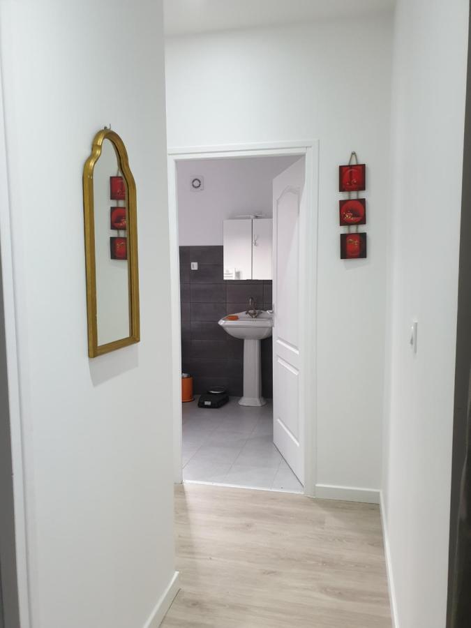 Appartement Hyper-Centre Epernay Avec Sauna Et Parking Prive Zewnętrze zdjęcie