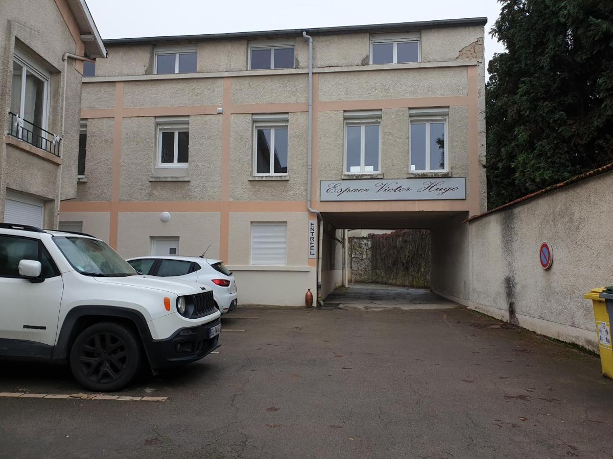 Appartement Hyper-Centre Epernay Avec Sauna Et Parking Prive Zewnętrze zdjęcie